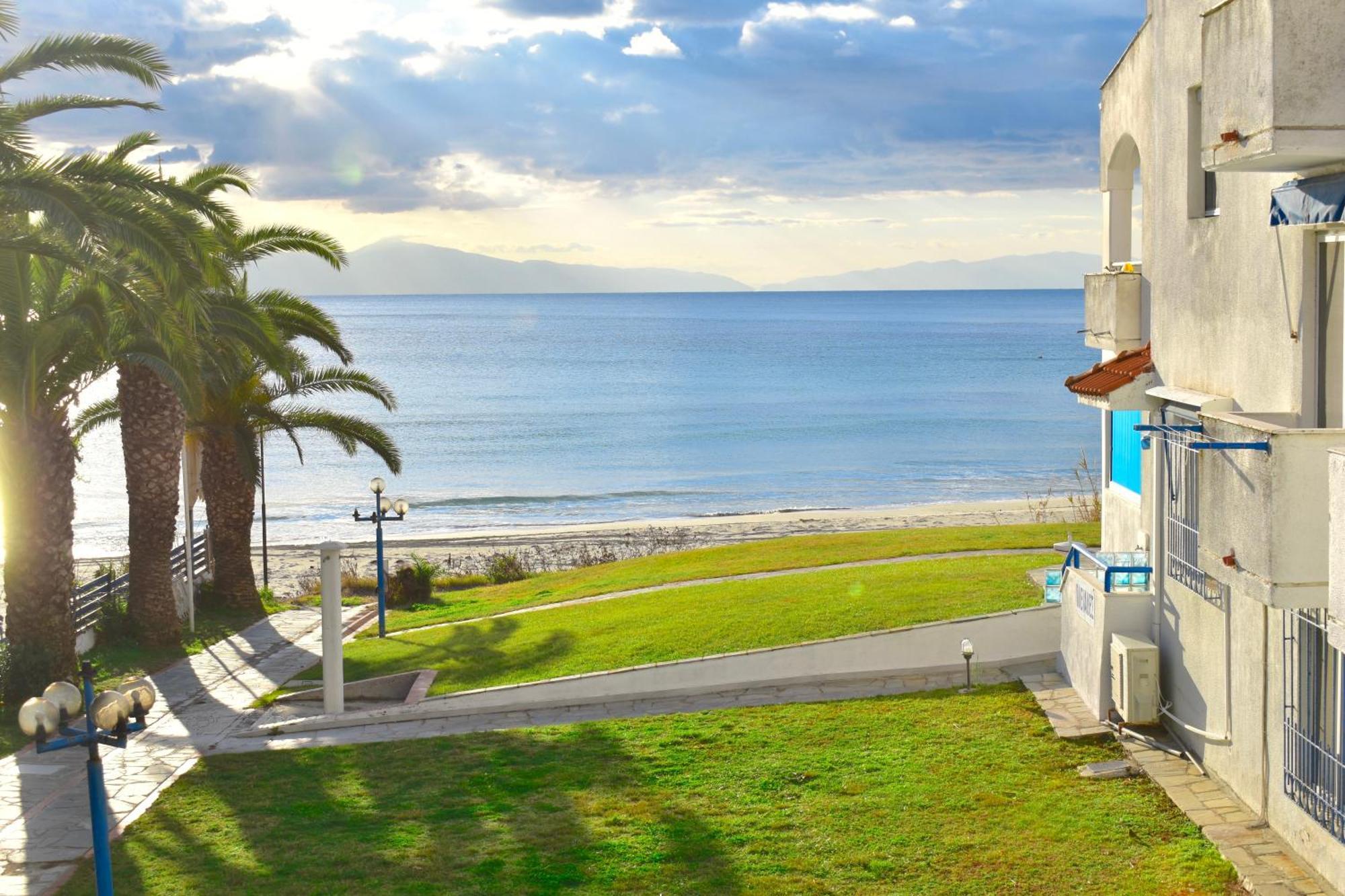 סיווירי Varonos Summer Residences מראה חיצוני תמונה